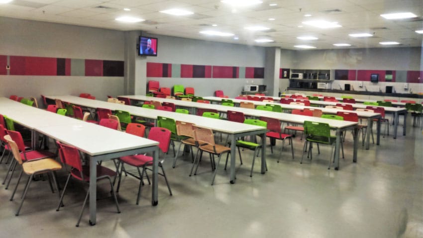Corredor prédio novo Fatec Rubens Lara.