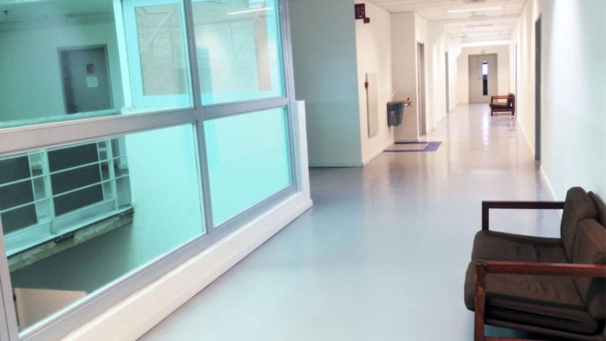 Corredor prédio novo Fatec Rubens Lara.